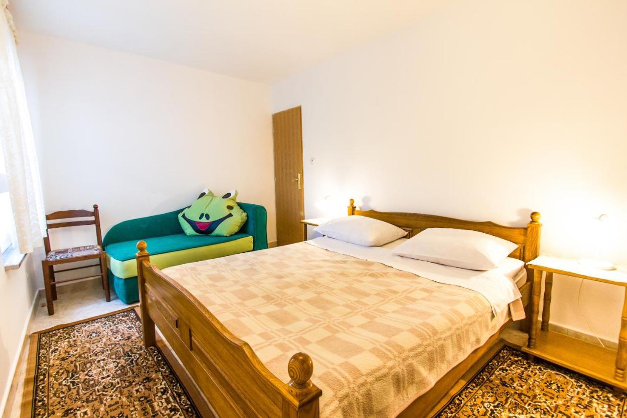 Apartments & Rooms Krk Krk Island Oda fotoğraf